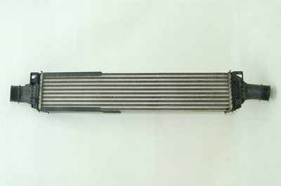 8W0145805B радиатор интеркулер audi a4 a5 8w0145805n