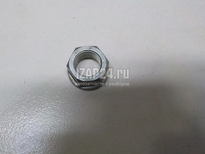 LR013438 Гайка Land Rover Range Rover Sport (2005 - 2012)