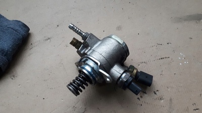 07L127026J s4 b8 насос топлива 3.0 tfsi s5 a6 c7