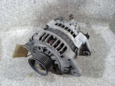 0986043981 Генератор 1.7CDTI , BOSH 100A , С ВАК.НАСОСОМ. Z17DTL. Opel Meriva (A) 2004