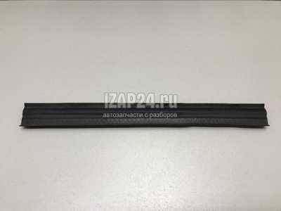 8K0121331H Уплотнитель (внутри) VAG A5/S5 [8F] Cabrio (2010 - 2016)