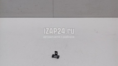 8K0839977 Крепеж VAG A1 (8X) (2010 - 2018)