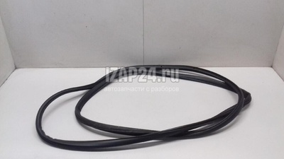 4F0837911 Уплотнитель двери VAG Allroad quattro (2006 - 2012)