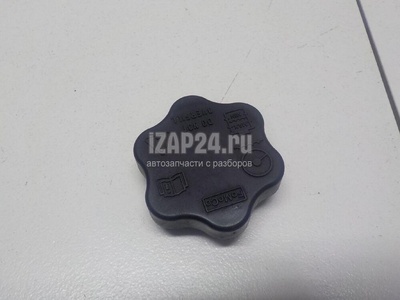8L2Z3A006A Крышка бачка гидроусилителя Ford Focus USA (2004 - 2007)
