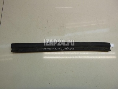 5K0823707C Уплотнитель капота VAG Golf VI (2009 - 2013)