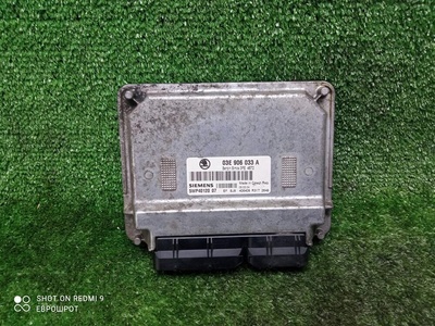 03E906033A блок управления двигателем Skoda Fabia 2 (2007-2015)