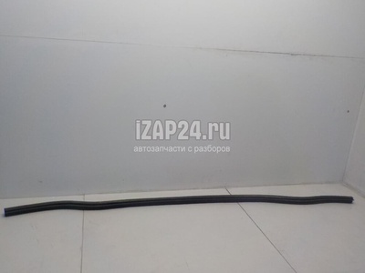 5L0823723 Уплотнитель капота VAG Yeti (2009 - 2018)