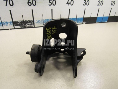 1232137060 Кронштейн двигателя задний Toyota CT 200H (2011 - 2018)