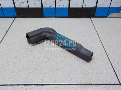 678320002R Уплотнитель капота Renault Megane III (2009 - 2016)