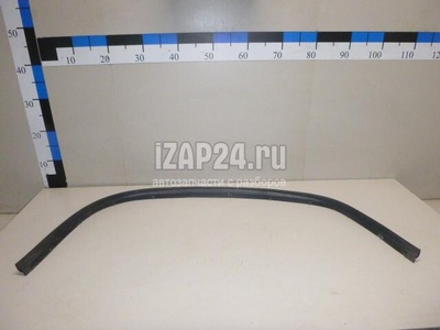 658201LA0A Уплотнитель капота Nissan QX56/QX80 (Z62) 2010