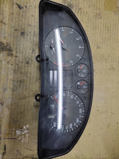 8l0919272 спидометр audi a4 b5 1 , 9 tdi