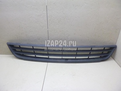 5C68536779B9 Решетка в бампер центральная VAG Jetta (2011 - 2018)