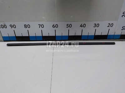8200426005 Накладка стекла переднего правого Renault Kangoo 2008