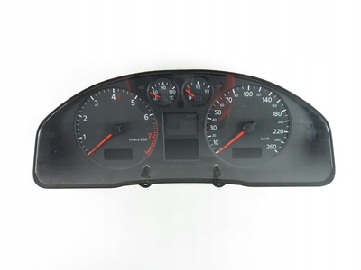 8D0920901D спидометр audi a4 b5 1.6 - alz