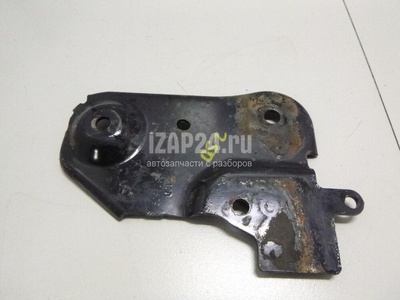8200823809 Кронштейн передней балки Renault Duster 2012