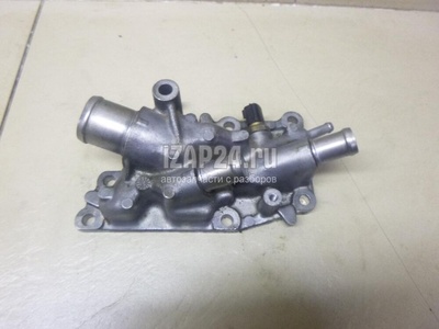 110604754R Фланец двигателя системы охлаждения Renault Duster 2012
