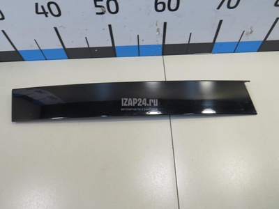 1666700287 Накладка стекла заднего правого Mercedes Benz GL-Class X166 (GL/GLS) (2012 - 2019)
