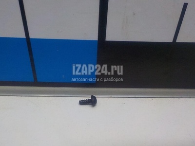 RYP500680 Винт Land Rover Range Rover IV 2013