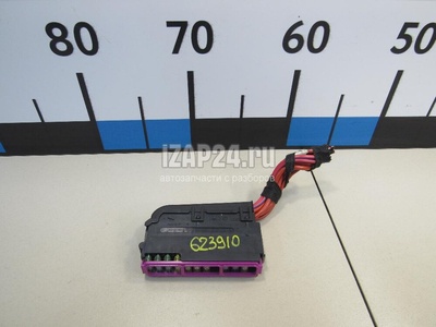 8K0941824D Блок предохранителей VAG Golf VII (2012 - 2020)