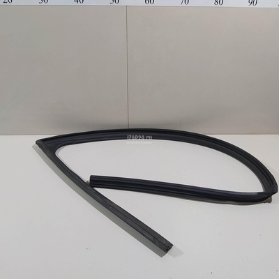 GHP958605H Уплотнитель стекла двери Mazda Mazda 6 (GJ/GL) 2013
