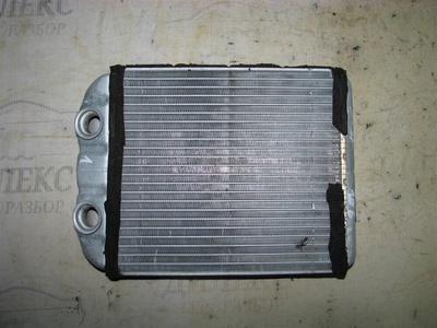 7L0819031A радиатор отопителя VW Touareg 2002-2010 2005