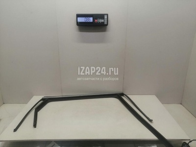 83540C5000 Уплотнитель стекла двери Hyundai-Kia Sorento III Prime (2015 - 2020)