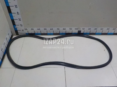 908301467R Уплотнитель багажника Renault Captur (2013 - 2019)
