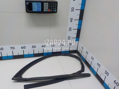 TK4858605D Уплотнитель стекла двери Mazda CX 9 2017