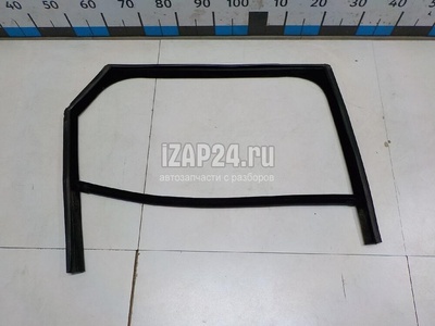 LR092601 Уплотнитель стекла двери Land Rover Range Rover Velar 2017