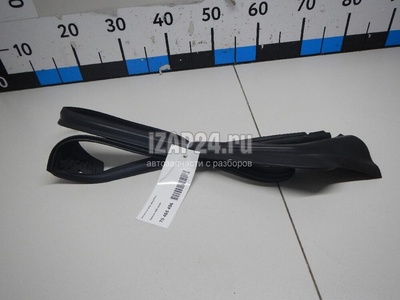 83150D2000 Уплотнитель стекла двери Hyundai-Kia G90 2016