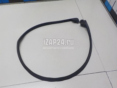 LR114324 Уплотнитель двери Land Rover Range Rover Evoque 2019