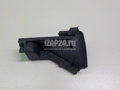 6819442010 Уплотнитель стекла двери Toyota RAV 4 2019