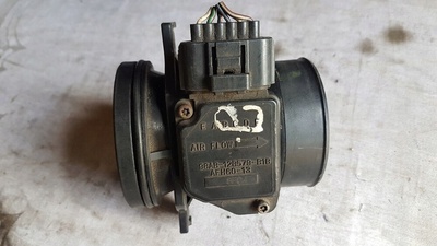 98AB12B579B1B расходомер воздуха mondeo mk2 1.8 16v