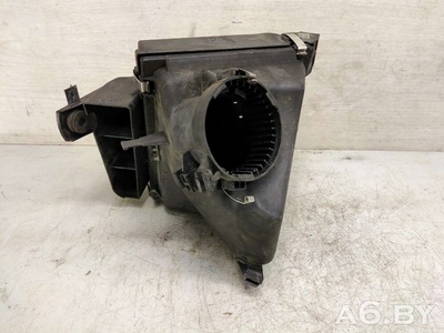 06C133835F Корпус воздушного фильтра Audi A6 C5 (S6,RS6) 2001