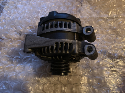 8W8310300AB Генератор Land Rover Range Rover 3 2010 8W83-10300-AB