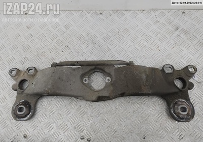 8E0399263S Кронштейн КПП опорный Audi A4 B6 (2001-2004) 2003