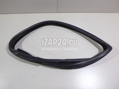 823308414R Уплотнитель стекла двери Renault Logan (2005 - 2014)