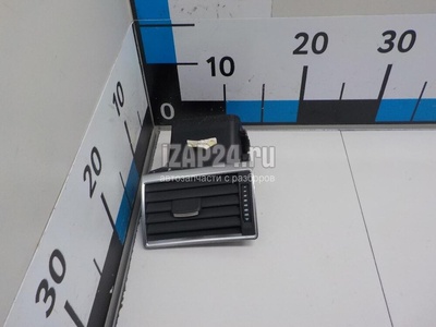 4E0820901J3Q7 Дефлектор воздушный VAG A8 [4E] (2002 - 2010)