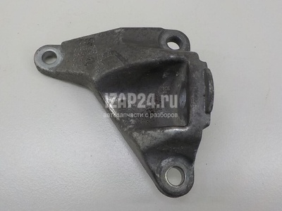 4E0399113AA Кронштейн опоры КПП VAG A8 [4E] (2002 - 2010)