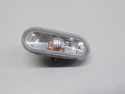 2K0949117B Повторитель на крыло белый VAG Caddy III (2004 - 2015)