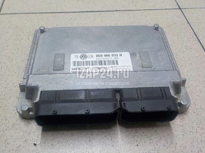 06B906033N Блок управления двигателем VAG Passat [B5] (2000 - 2005)