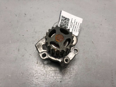038121019E Помпа Seat Toledo 3 2005