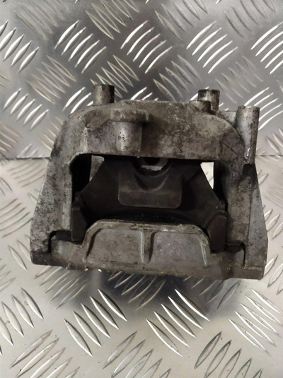 1K0199262 Подушка крепления двигателя Volkswagen Passat B6 2005-2010 2009 HM3045M02