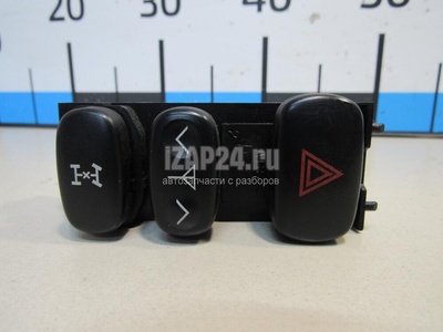8401060480 Блок кнопок Toyota Land Cruiser (100) (1998 - 2007)