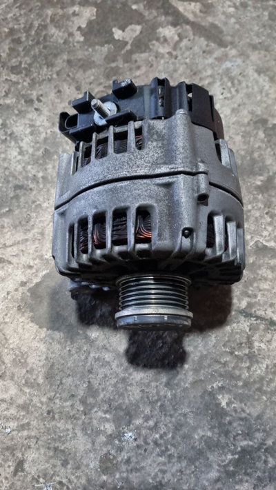 8507625 Генератор BMW 5 F07/F10/F11 2011