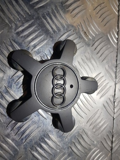4F0601165N Колпак декоративный Audi A4 B8 (2007-2015) 2007