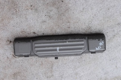 30804314 пластик салона Volvo V40 1998