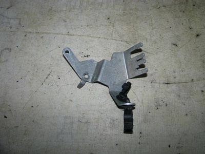 06E971497G кронштейн (сопут. товар) Audi A6 (C6 4F) 2004-2011 2008