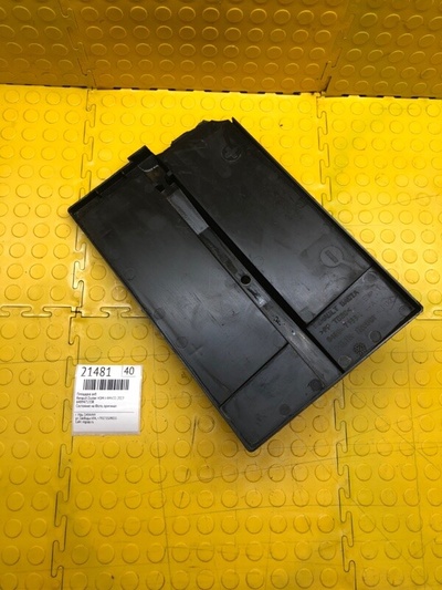 648947133R Площадка АКБ Renault Duster HSM 2019