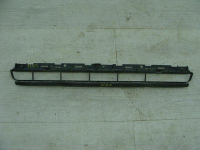 8W08076839B9 Решетка переднего бампера нижняя центральная Audi A4 V (B9) (2015) 2015